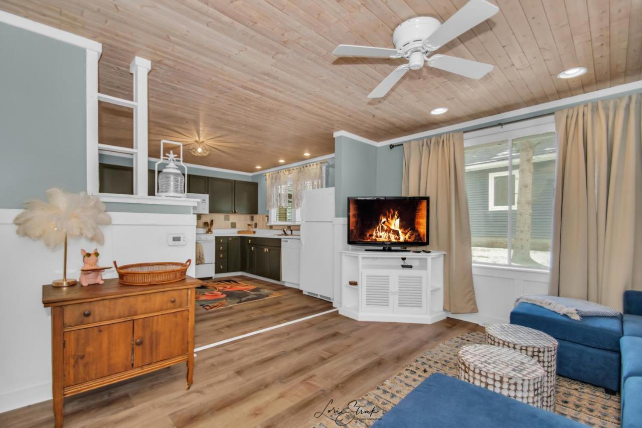 Beachglass Cottage - Family Friendly Kids And Pets Grand Beach Exterior photo