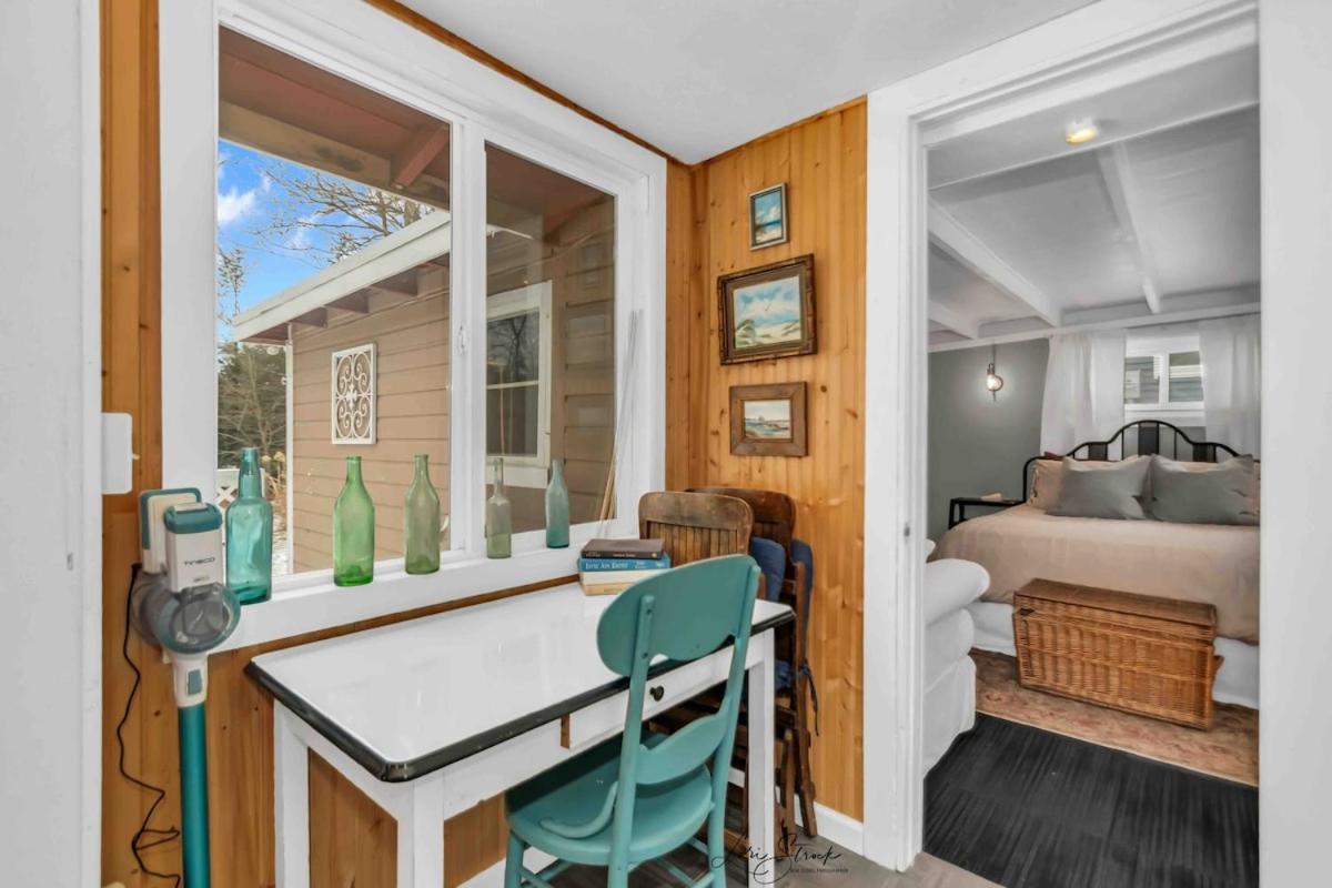 Beachglass Cottage - Family Friendly Kids And Pets Grand Beach Exterior photo